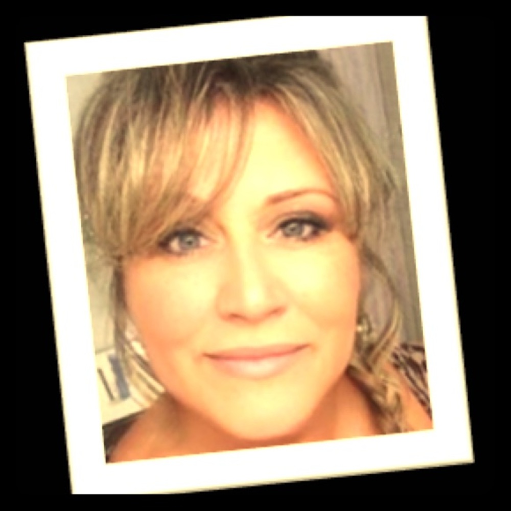 Meet your Posher, Regina